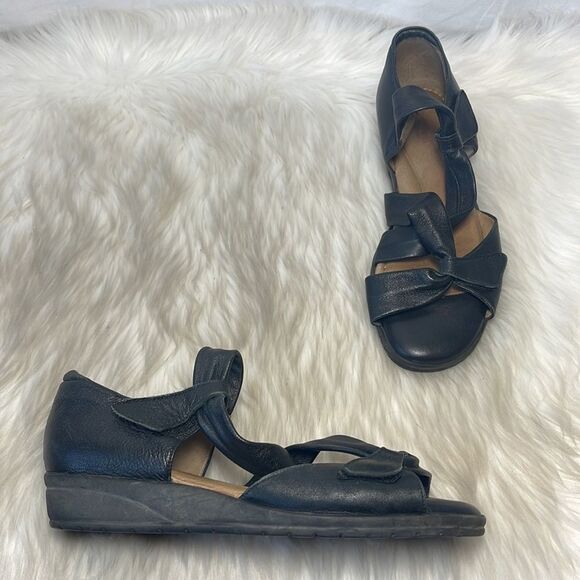 BeautiFeel Black Leather Wrap Strap Open Toe Shoes Sz 40/US 9 - Picture 1 of 7